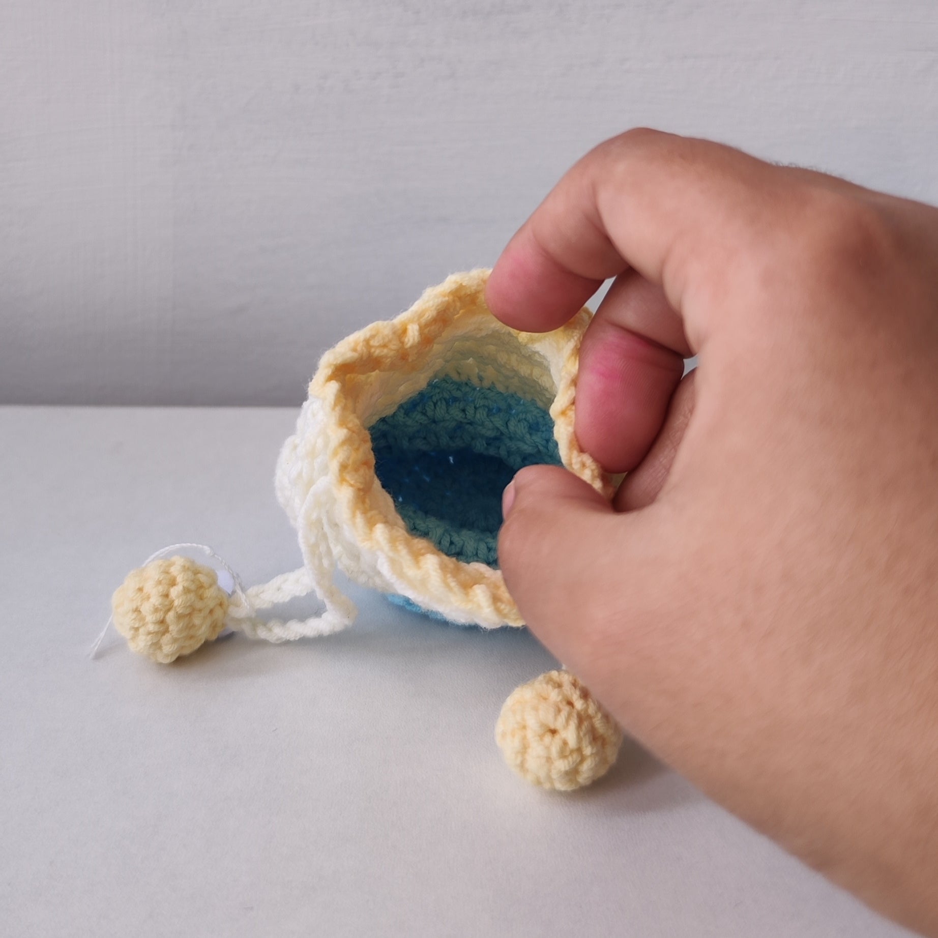 Cupcake Small Crochet Pouch Bag