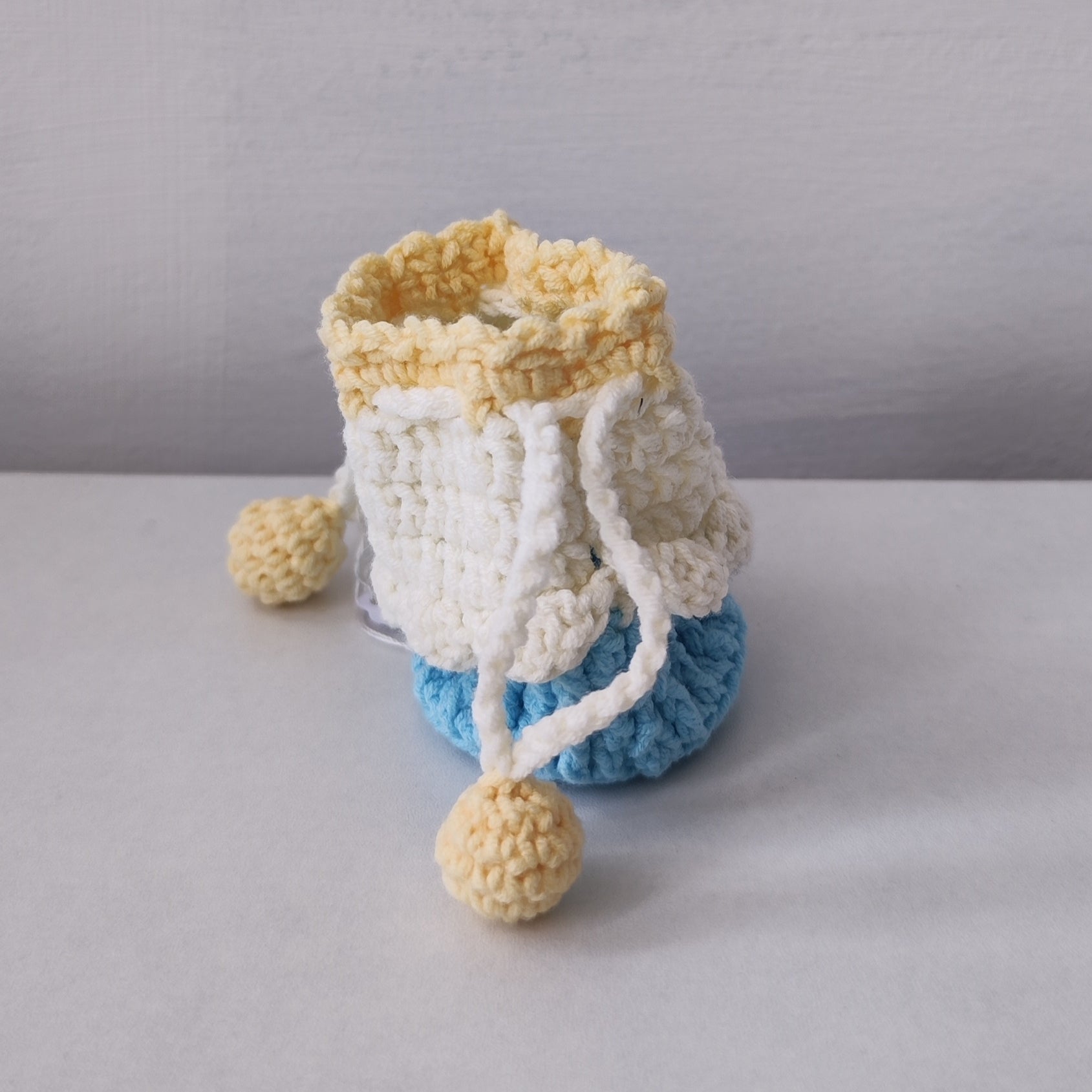 Cupcake Small Crochet Pouch Bag