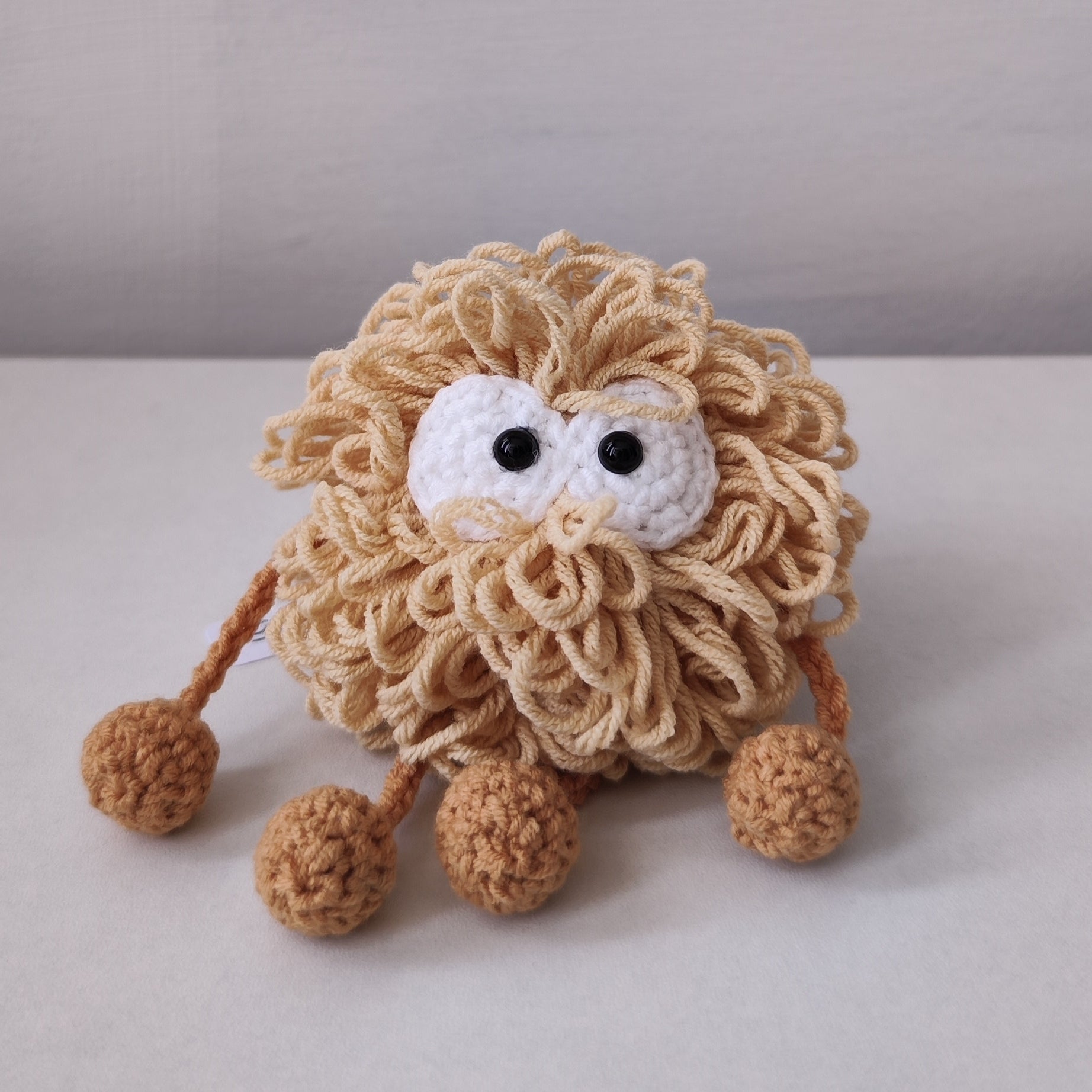 Curly Monster Pendant Plushie Amigurumi