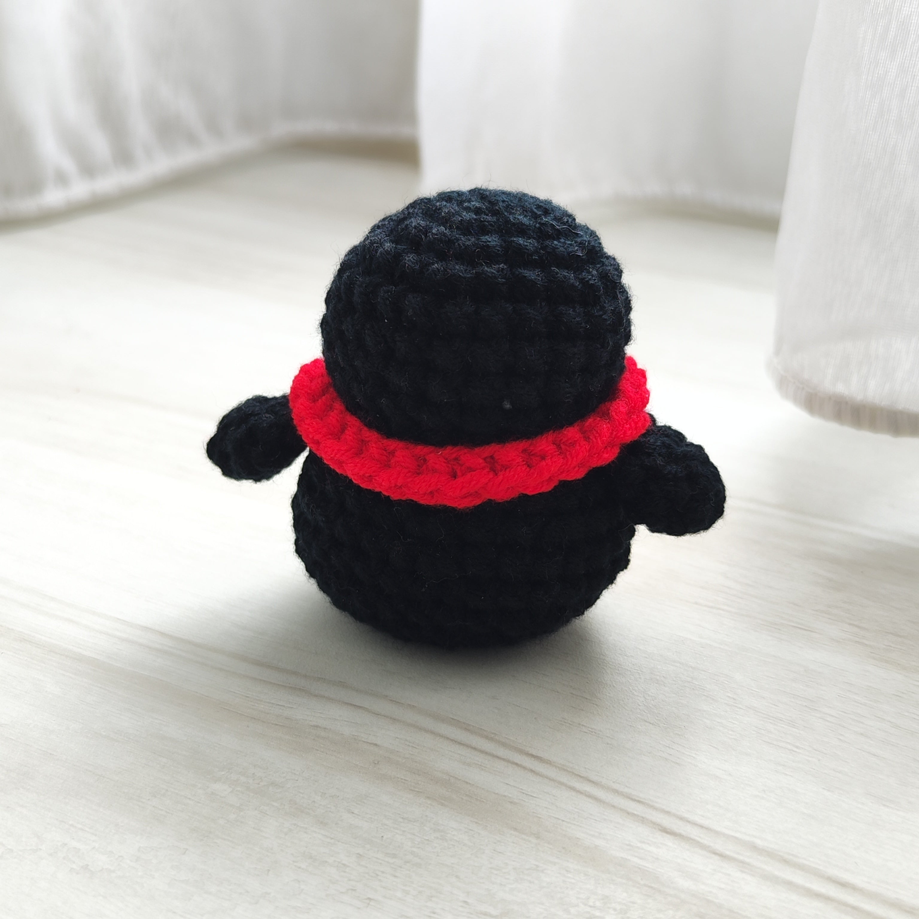 Penguin Pendant Plushie Amigurumi