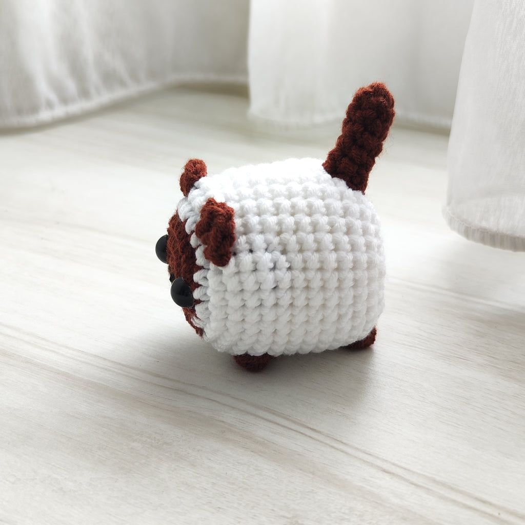 Cat Pendant Plushie Amigurumi