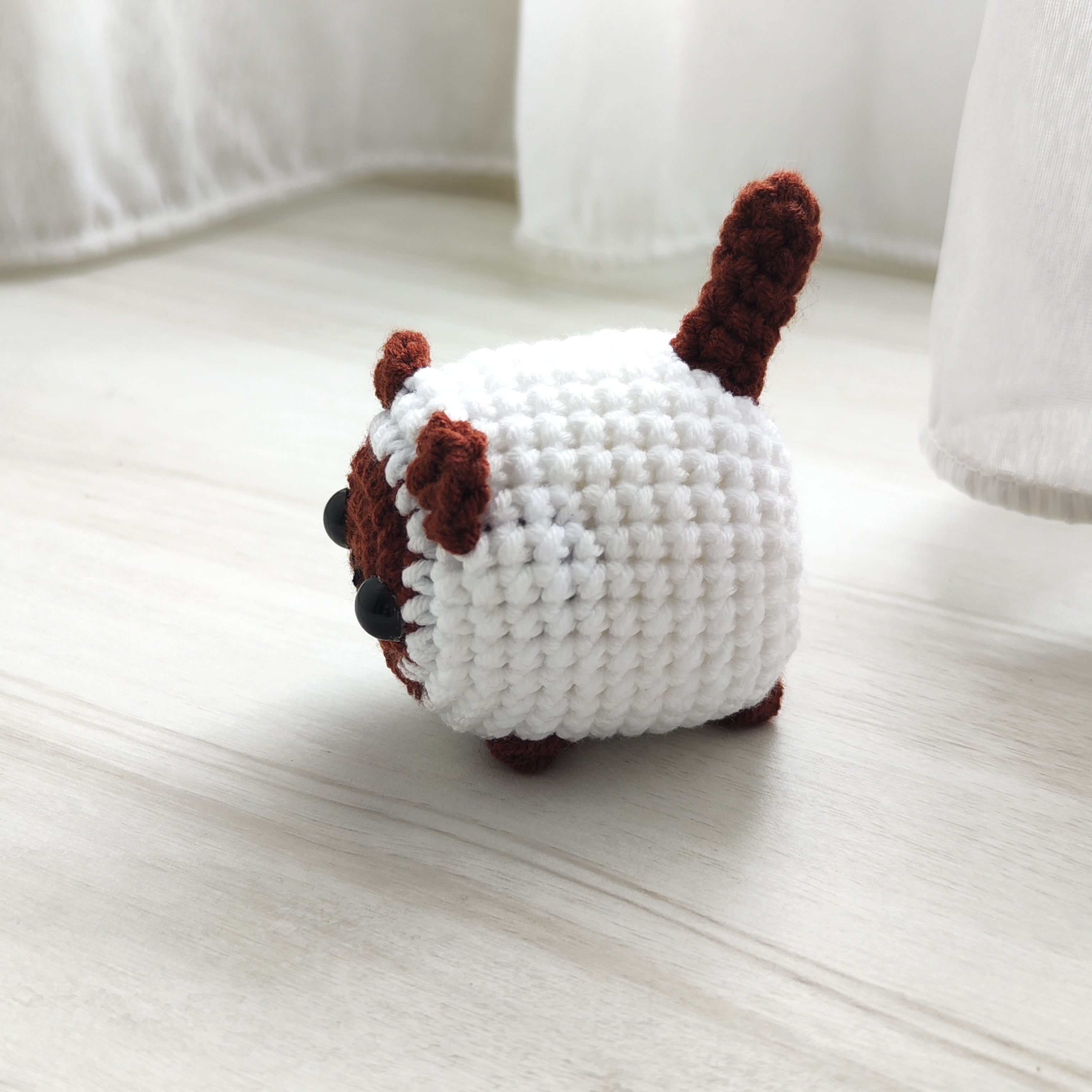 Cat Pendant Plushie Amigurumi