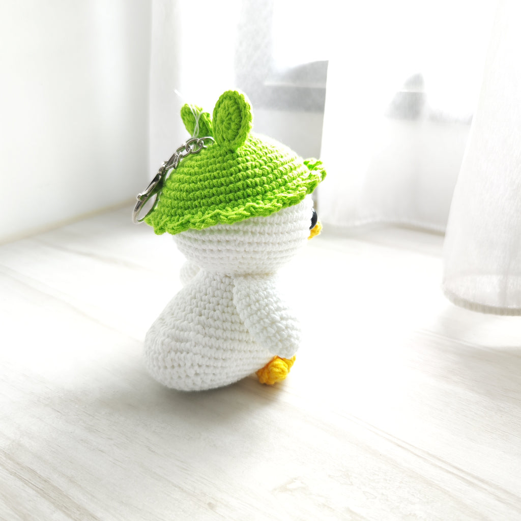 Duck With Hat Pendant Plushie Amigurumi